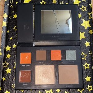Deck of Scarlet Face Palette no. 1 DISCONTINUED LIMITED EDITION